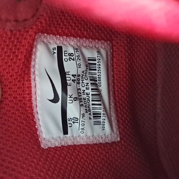 Nike Air Force 1 - Picture 9 of 10